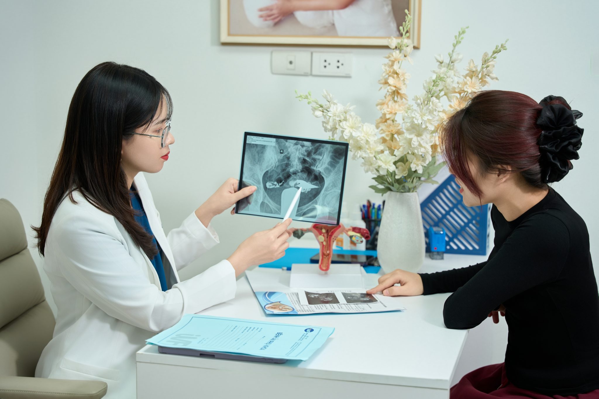 Bác sĩ Nguyễn Hà tư vấn hỗ trợ sinh sản